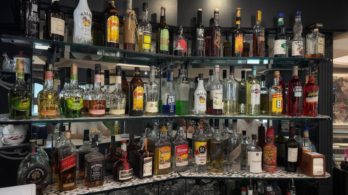 La selezione di distillati e liquori